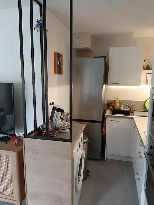T2 Paisible, Wifi, Proche Plage Et Pinede Saint-Mandrier-sur-Mer Lägenhet